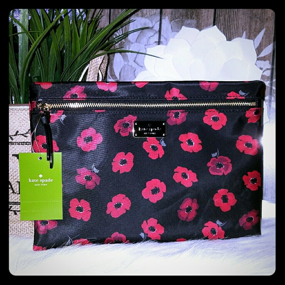 Kate spade Handbags - Kate spade large drewe Wilson road bag Kate spade Handbags - Kate spade large drewe Wilson road bag